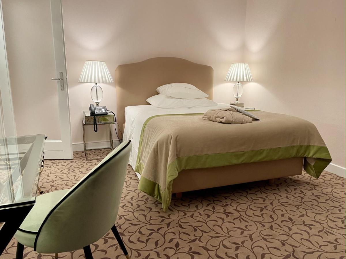 Hotel Adriatica Geneva Ngoại thất bức ảnh