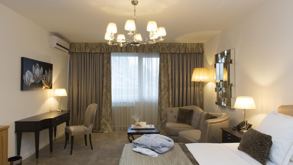 Hotel Adriatica Geneva Ngoại thất bức ảnh
