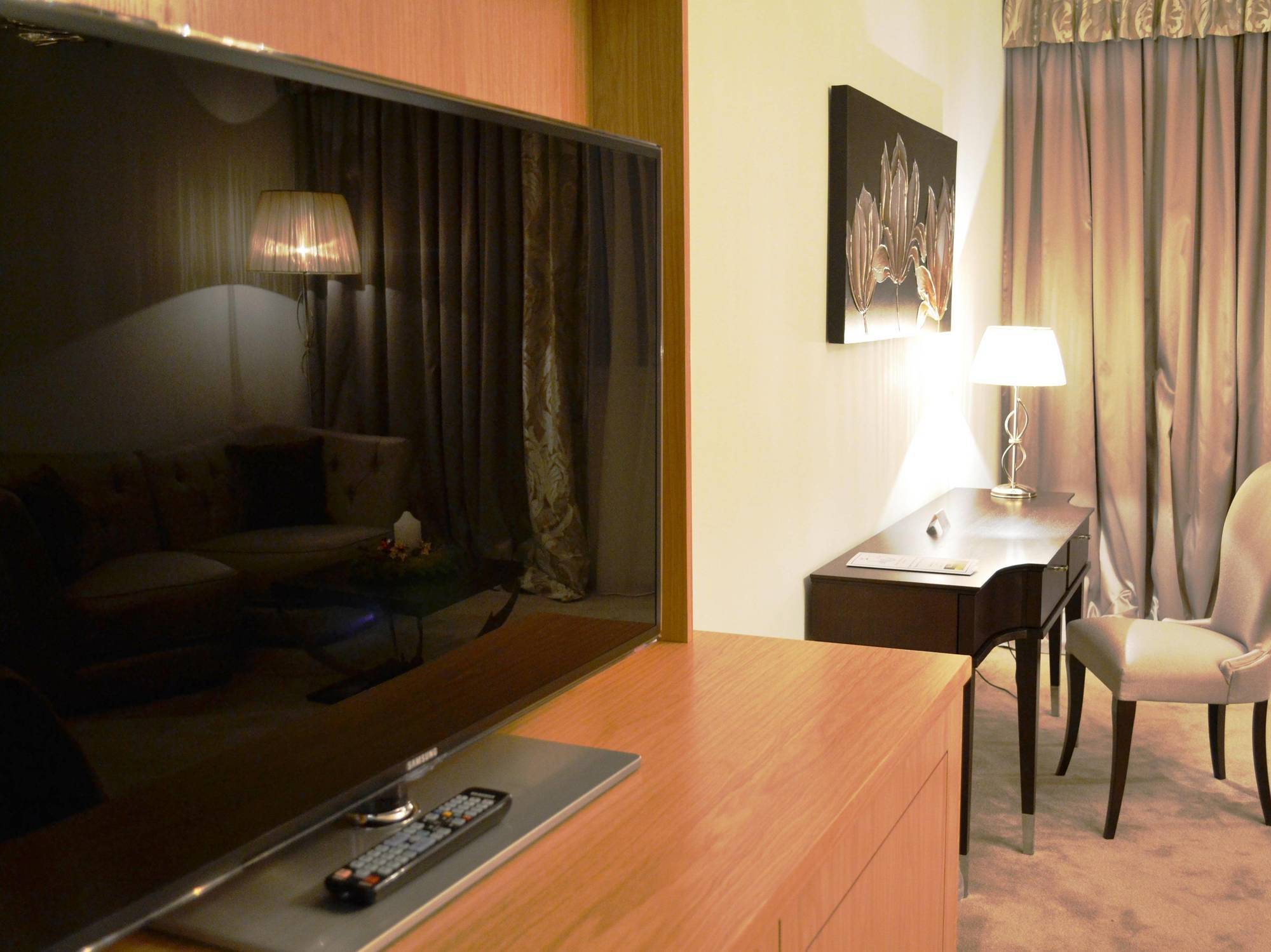 Hotel Adriatica Geneva Ngoại thất bức ảnh